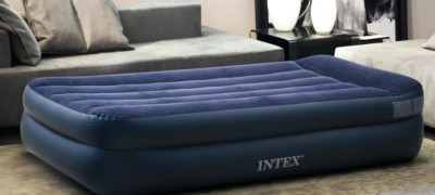 How and how to glue an inflatable mattress at home