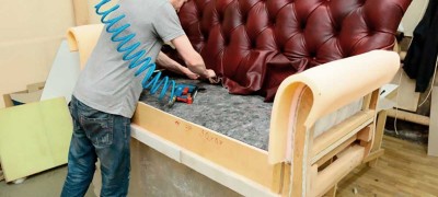 DIY step-by-step instructions for pulling a sofa