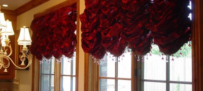 The use of French curtains in the interior