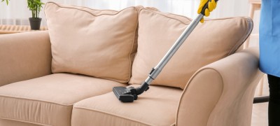 We clean the sofa from stains at home