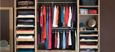 How to organize your closet