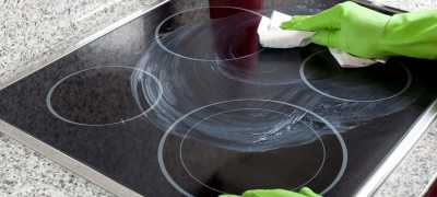 How and how to properly clean the glass-ceramic hob from dirt