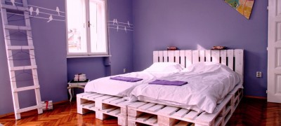 How to make a pallet bed