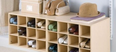 Étagère à chaussures bricolage dans le couloir