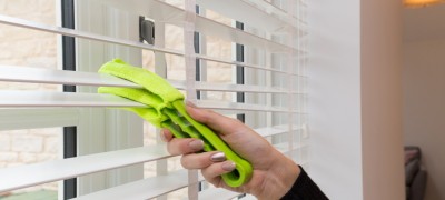 Features and rules for washing blinds at home