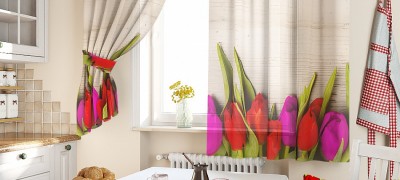 Selection and description of kitchen curtains to the windowsill