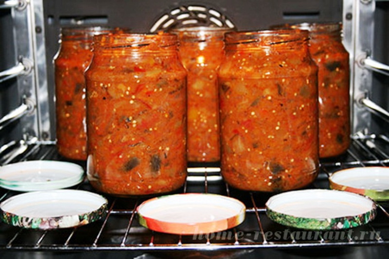 jars with lids in the oven