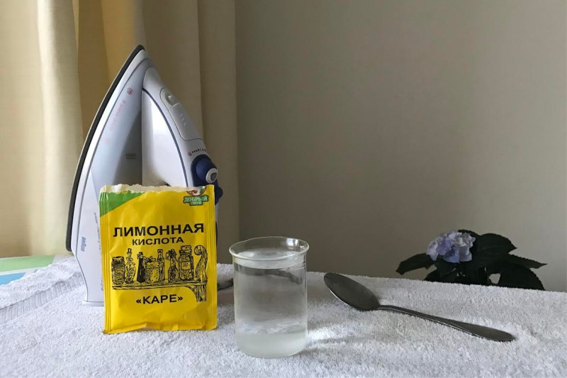 how to clean an iron with citric acid