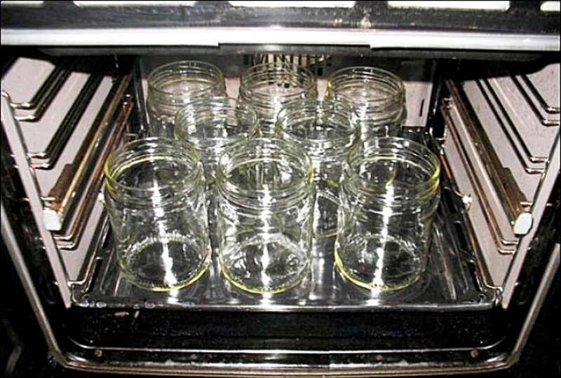 how to sterilize jars in the oven