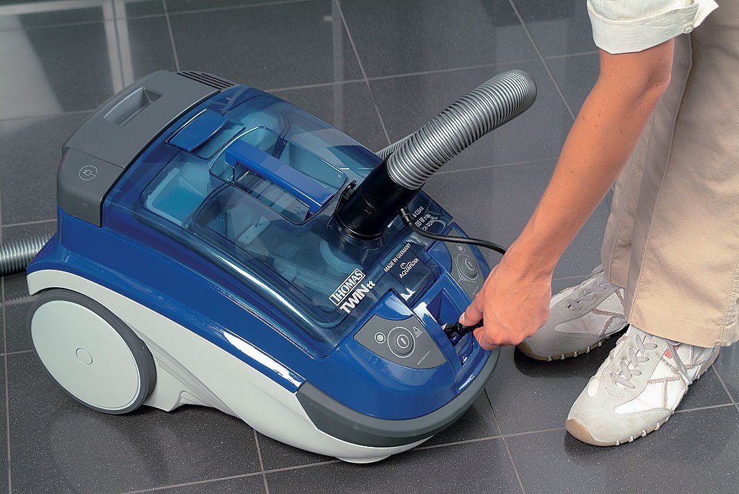 how to choose a washing vacuum cleaner