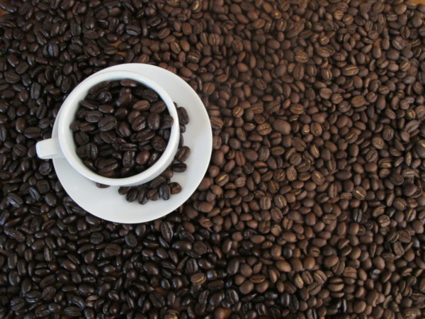 On the other hand, the lower content of caffeine in arabica is offset by a richer aroma.