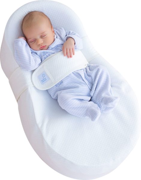 The cocoon is a special mattress that exactly repeats the anatomical shape of the baby's body.