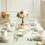 beautiful table setting decor