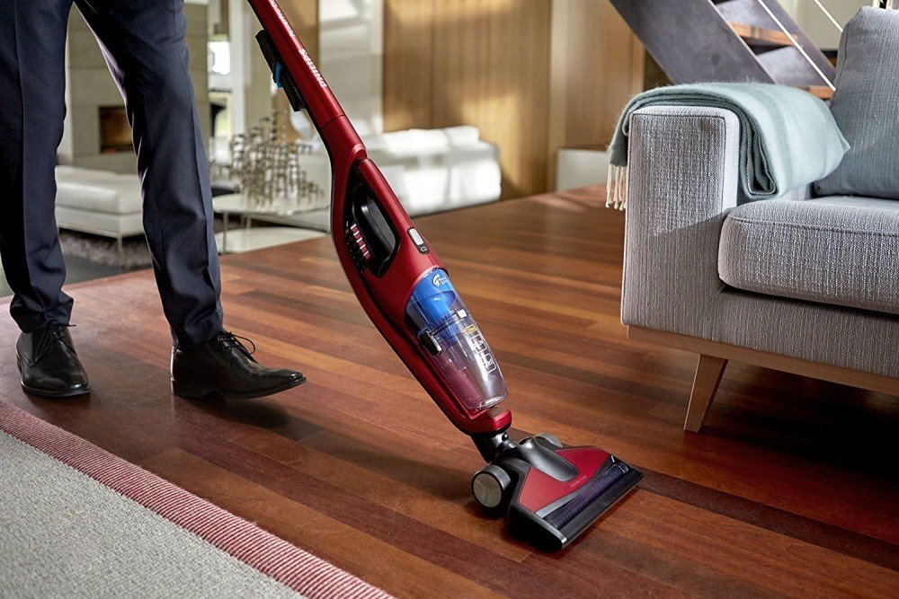 washing upright vacuum cleaner