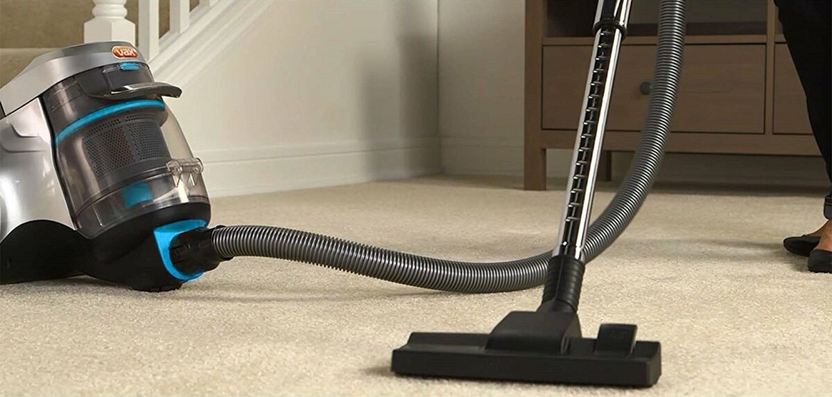 vacuum cleaner from midges