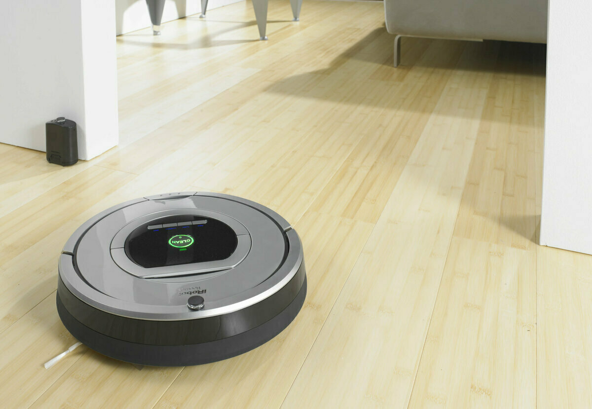 robot vacuum cleaner photo