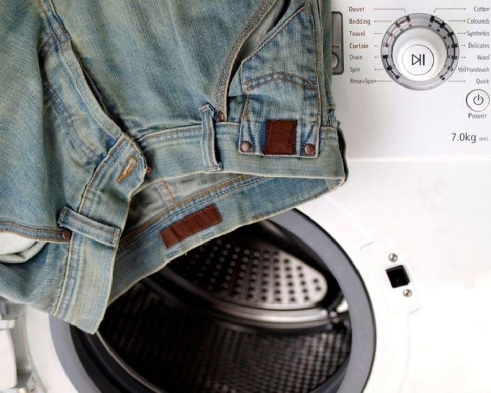 washing jeans in a typewriter