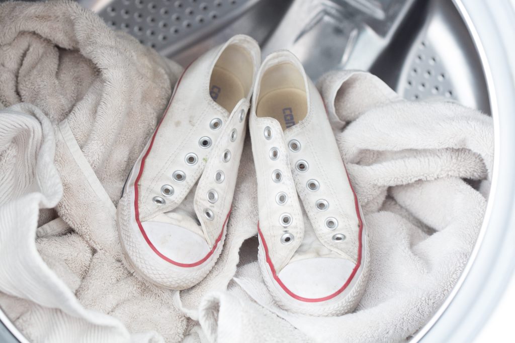 washing sneakers in a washing machine