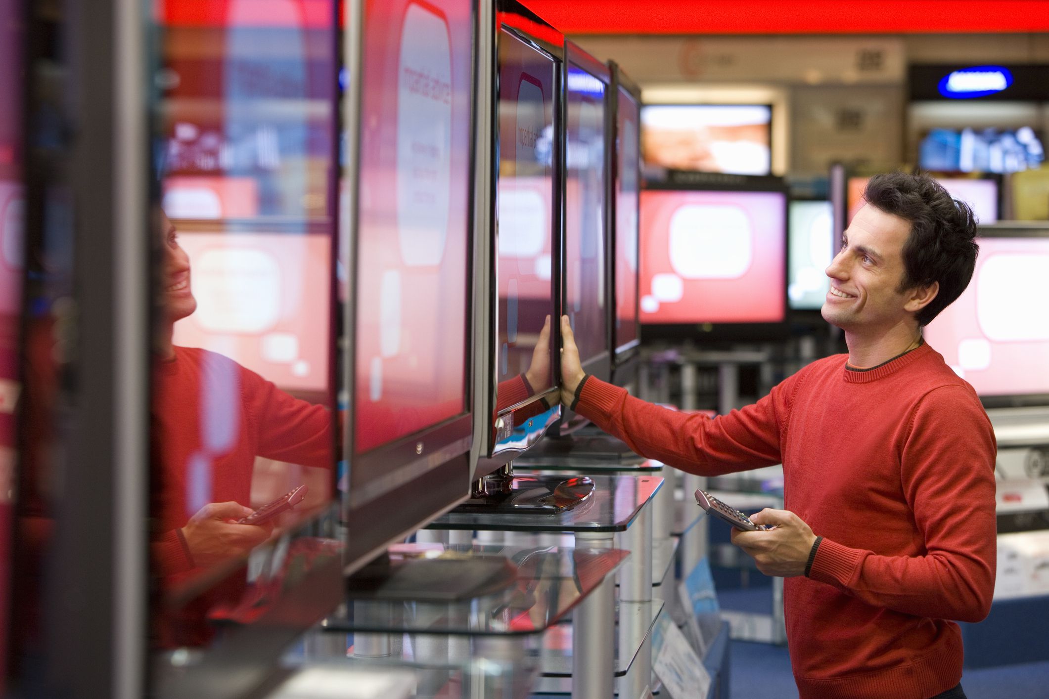 Téléviseurs dans le magasin