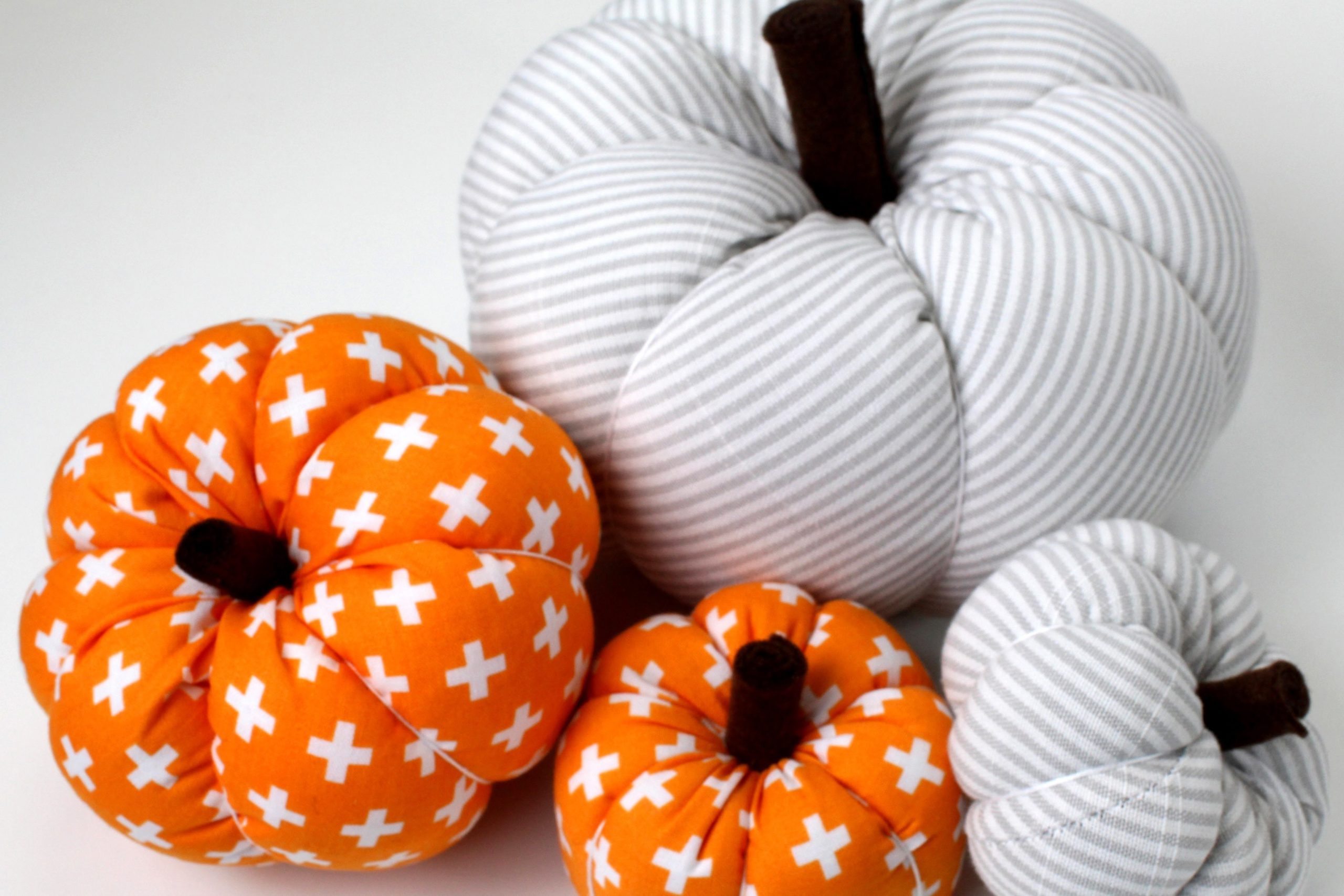 pumpkin for halloween textile