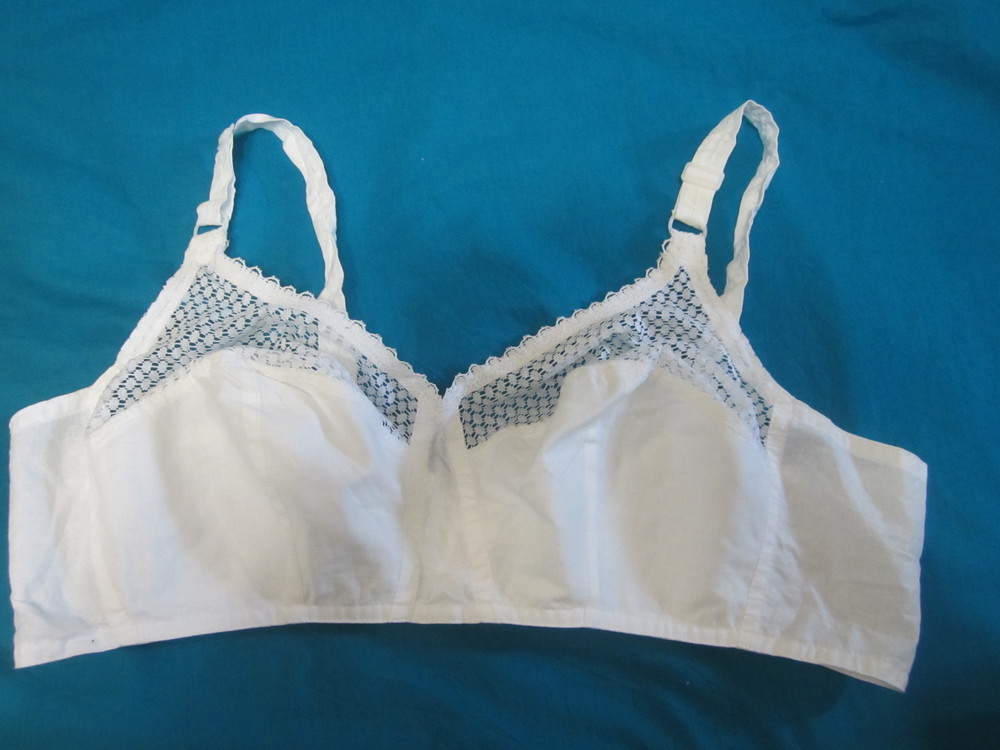 white cotton bra