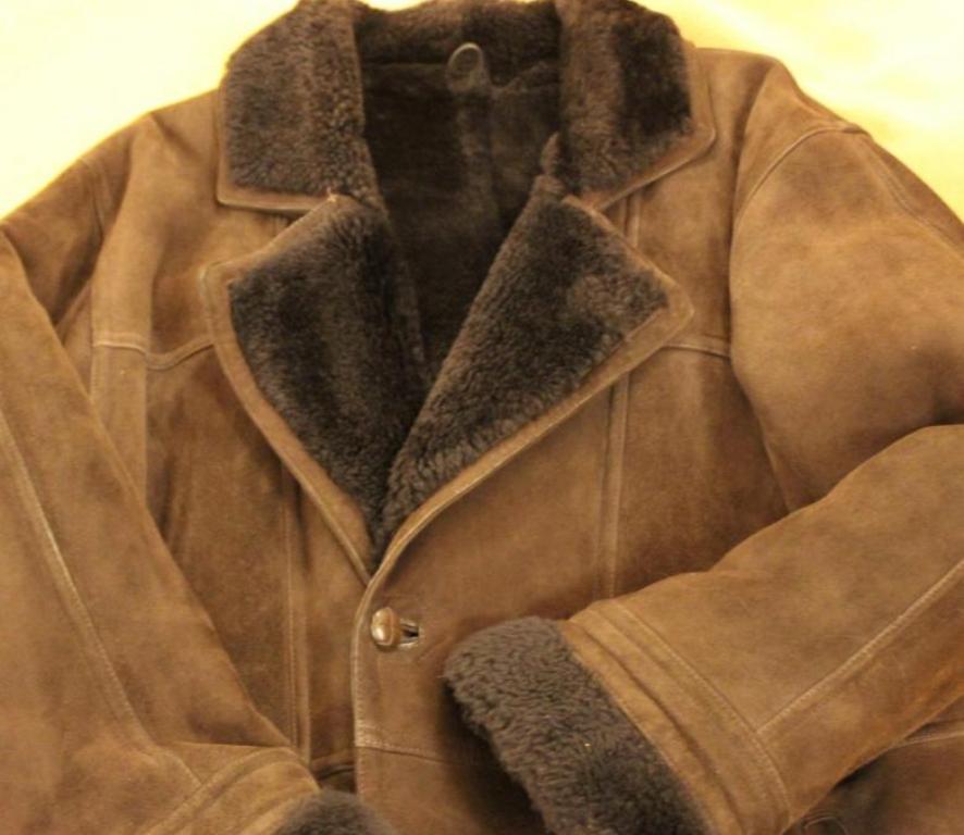 cleaning a sheepskin coat from suede