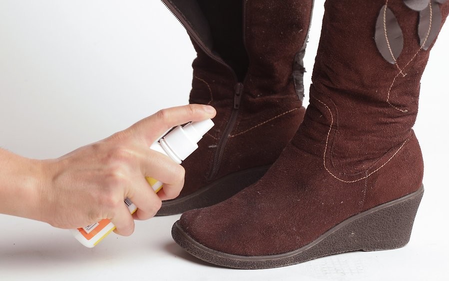 cleaning suede boots