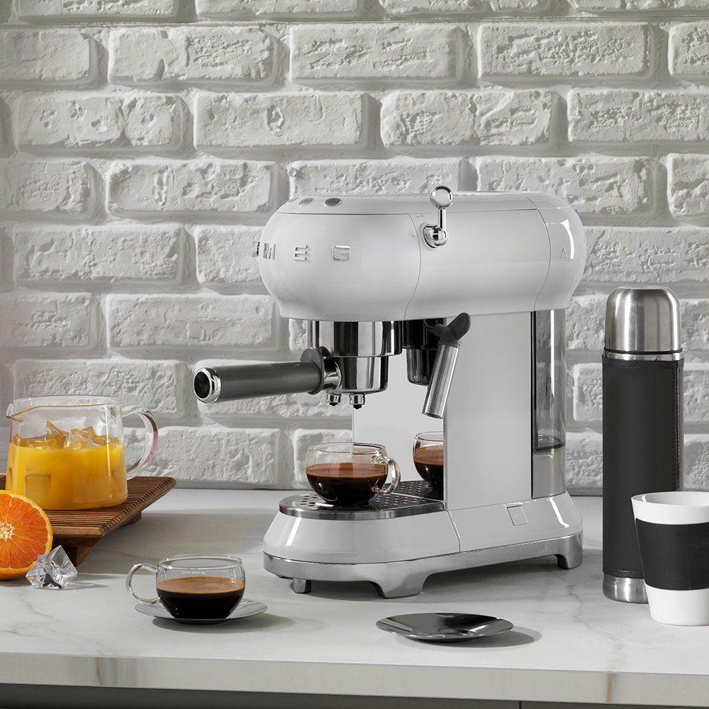 espresso machine Smeg ECF 01