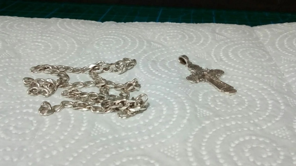 chain after cleaning