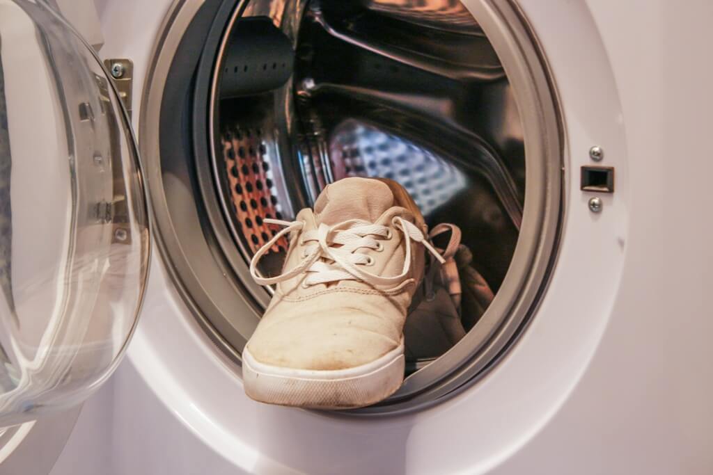 washing suede shoes