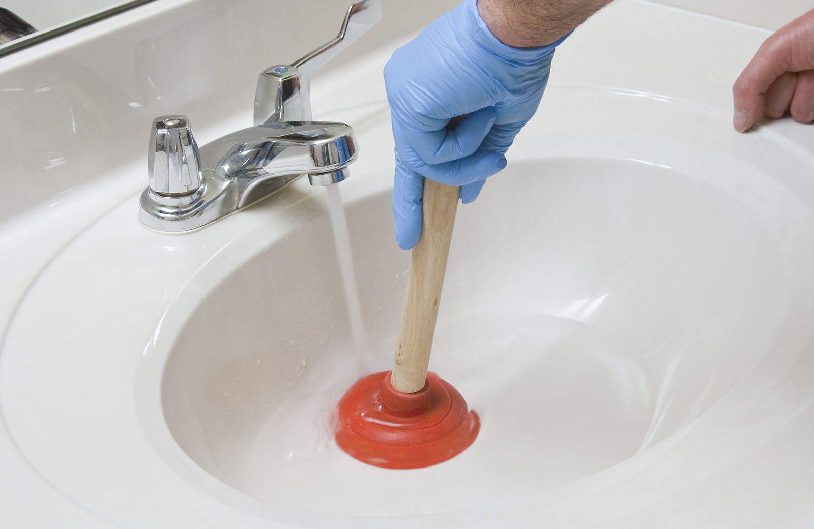 removing blockages in the sink