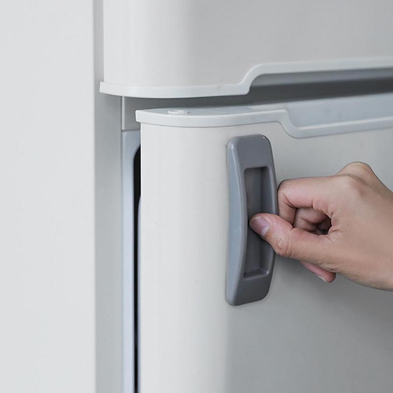 clean refrigerator door