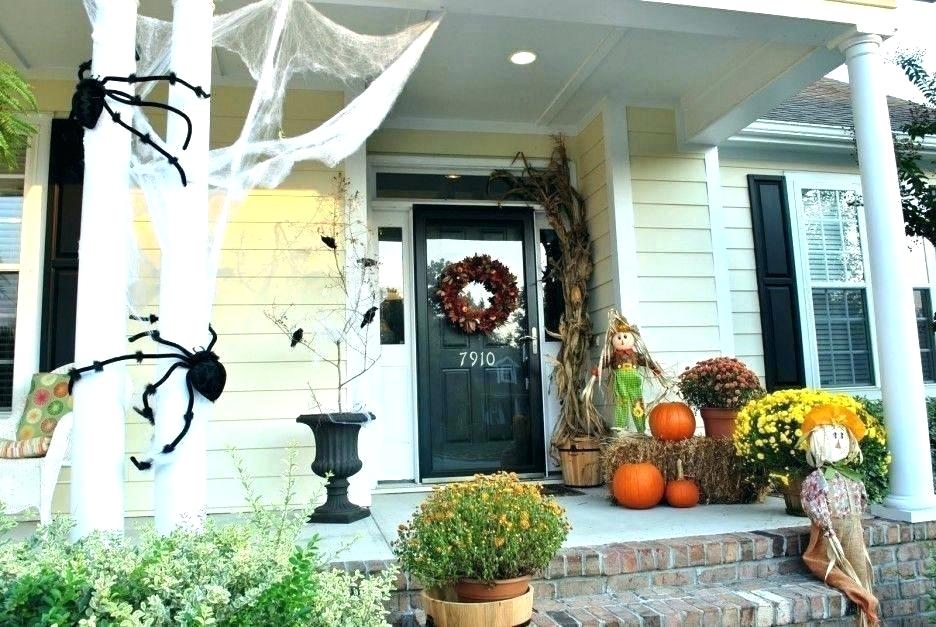 halloween porch decor