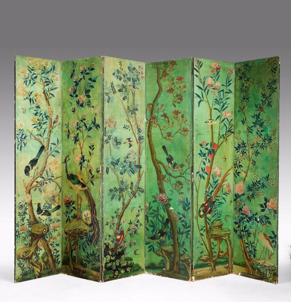 Japanese screen with a picture