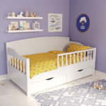 children's bed with bumpers from 2 years old decor