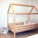 DIY children's bed interior ideas