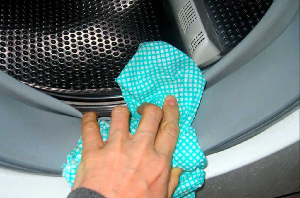 how to clean a washing machine