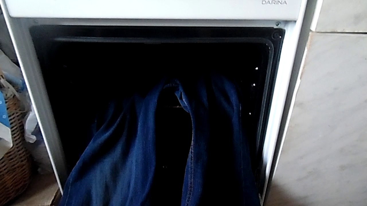 how to dry clothes in the oven