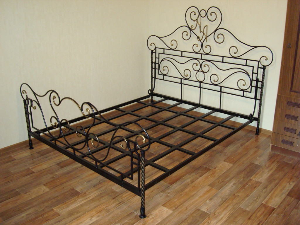 do-it-yourself wrought iron beds photo