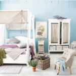 canopy bed blue bedroom