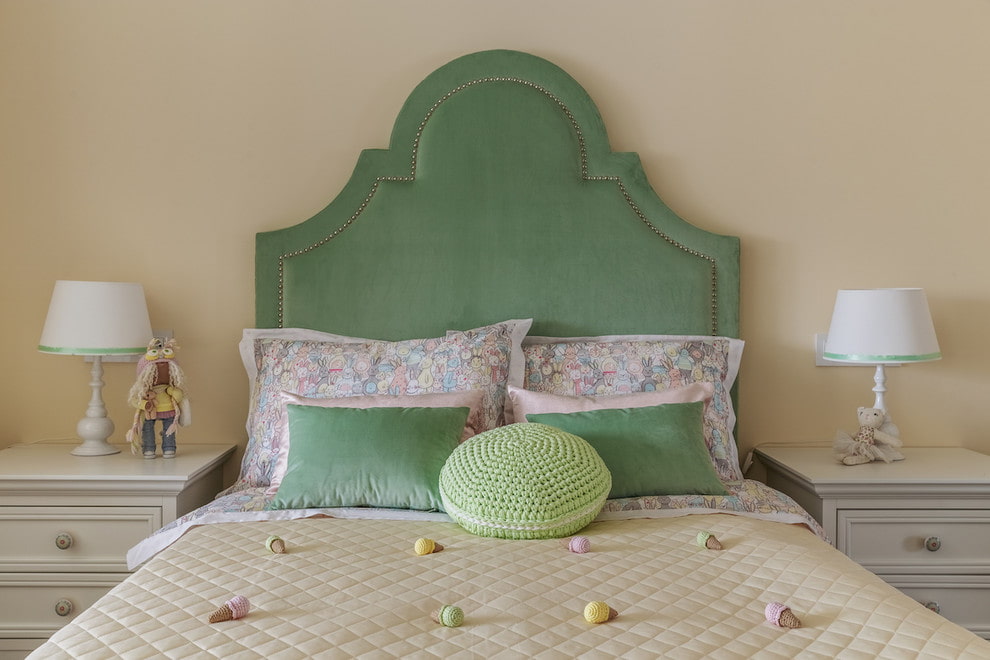 bed with a soft headboard ideas