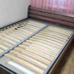 wooden lifting bed