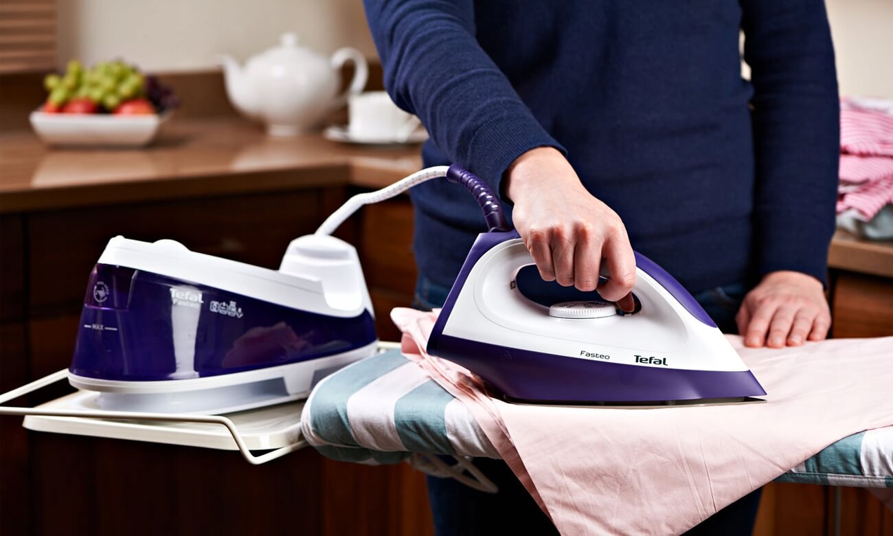 steam generator for ironing