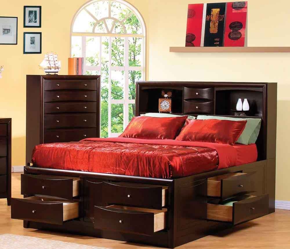 advantages of a bed with drawers