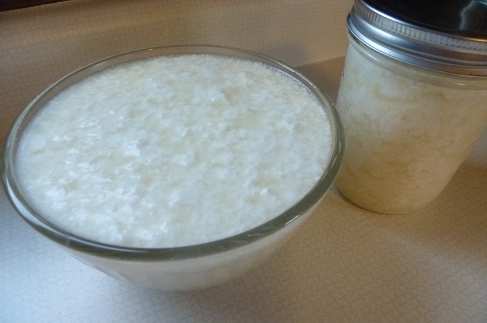 curdled milk for cleaning the sofa from stains