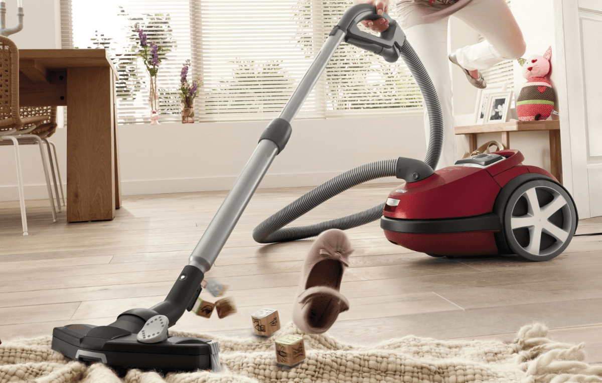 vacuum cleaner with aquafilter for home