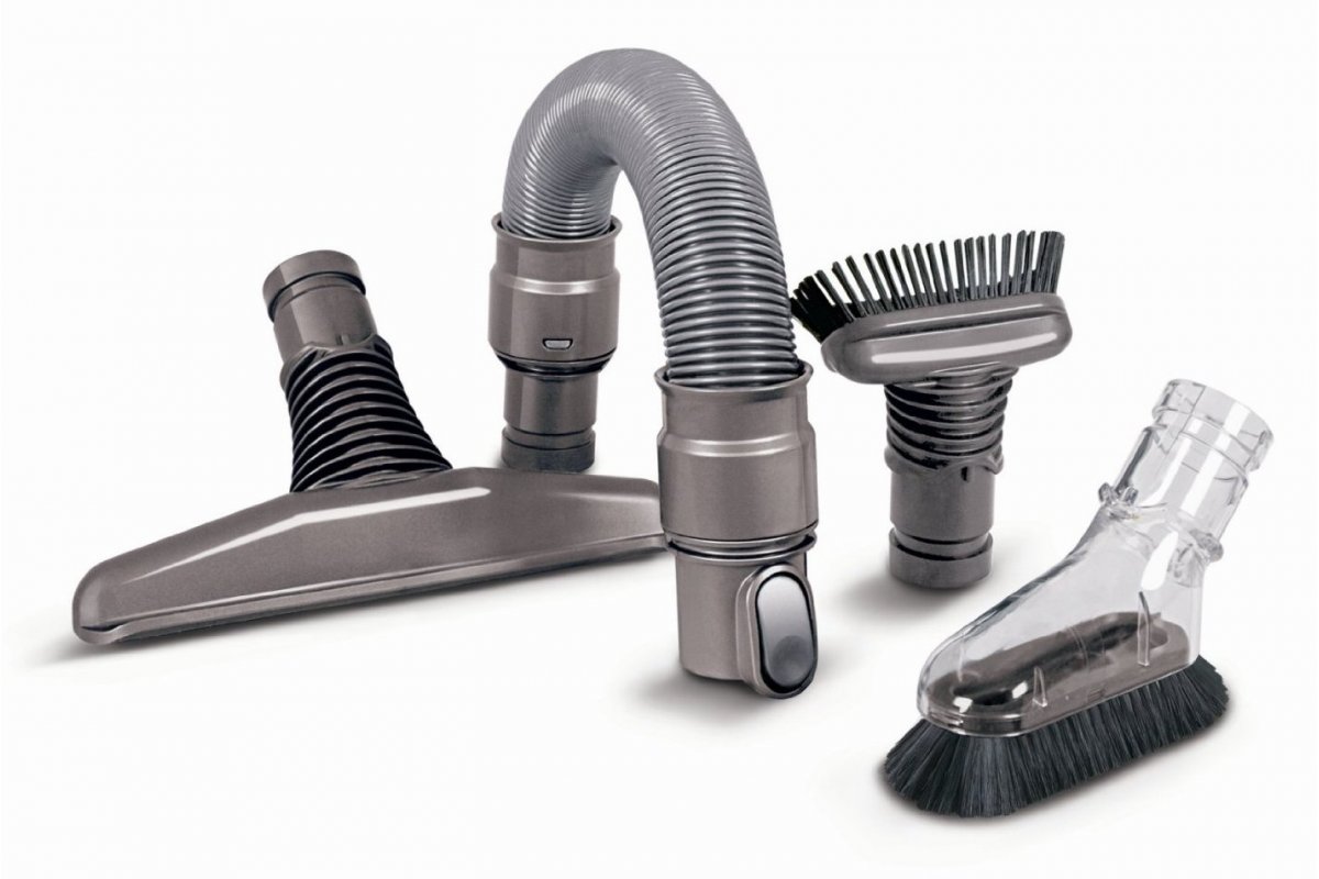 nozzles and brushes for vacuum cleaners