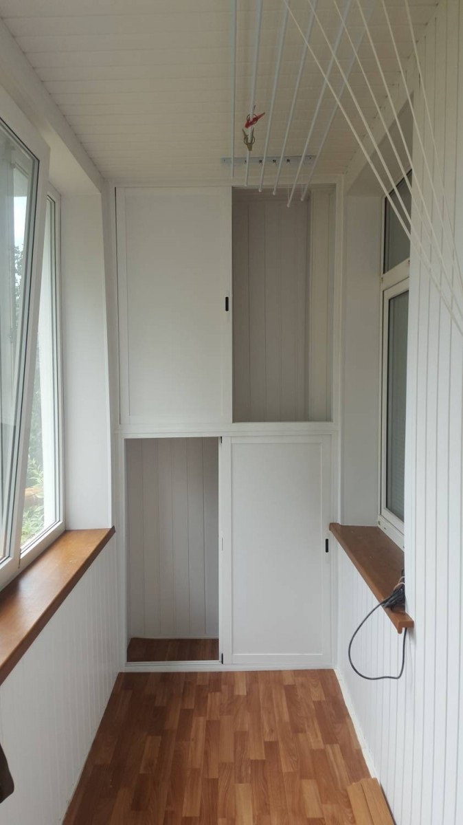 avantages d'une armoire de balcon