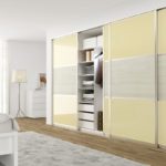 wardrobe-partition yellow