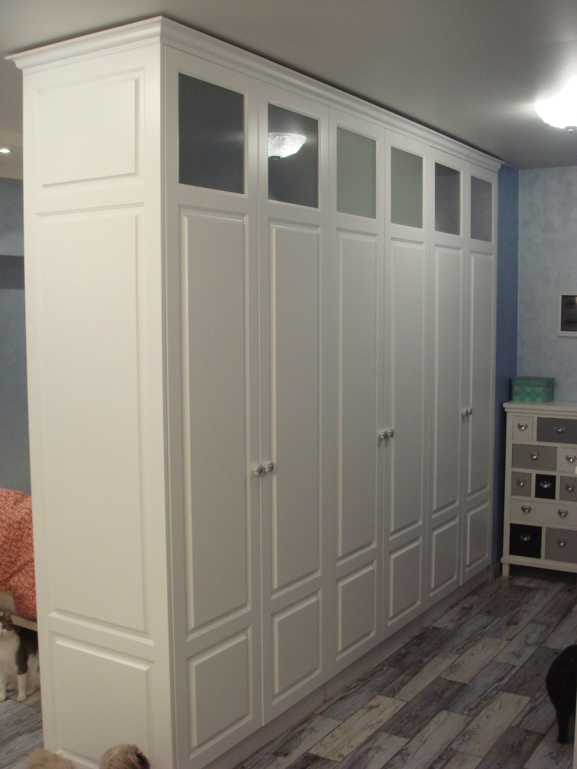 partition wardrobe with hinged doors